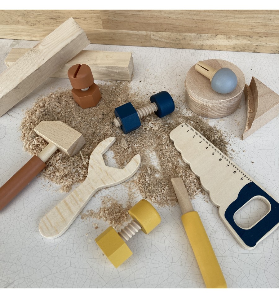 Ceinture avec outils en bois - Enfantillage